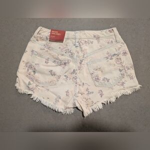 New Mossimo Denim Shorts Womens Sz 4 / 27 High-rise Floral Frayed Hem Inseam 2.5